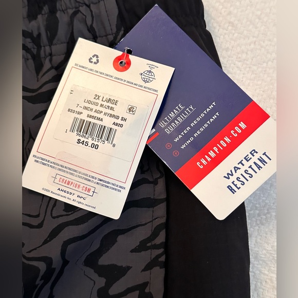 Champion men’s athlete shorts - Picture 3 of 4